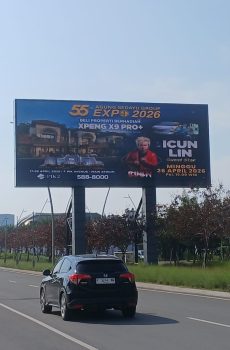 LED LAKSAMANA YOS SUDARSO PIK 2, TANGERANG